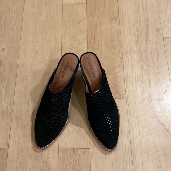 Jeffrey Campbell Favela Black suede perforated mule- in very good condition - Picture 3 of 5